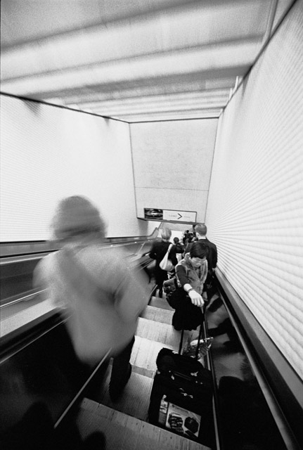 BART escalator © Dennis Mojado