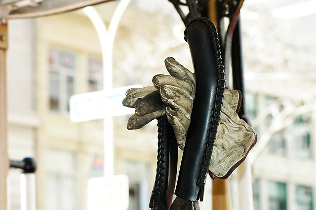 Gloves, Cablecar © Dennis Mojado