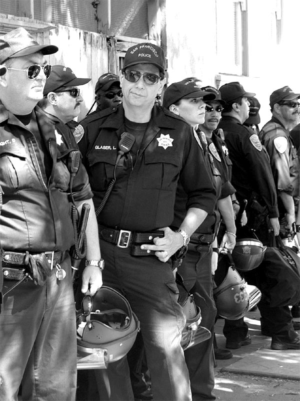 Anti-War Rally Cops © Dennis Mojado